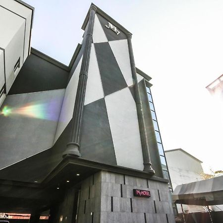 M7 Business Hotel Chilgok Экстерьер фото