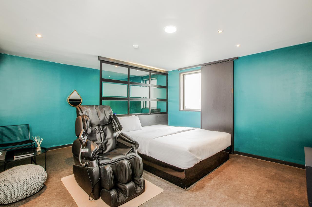 M7 Business Hotel Chilgok Экстерьер фото